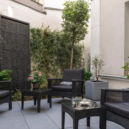 Les Jardins De La 4* Parigi