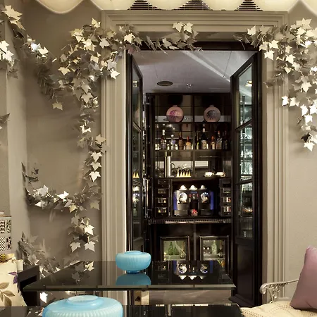 Hotel Les Jardins De La