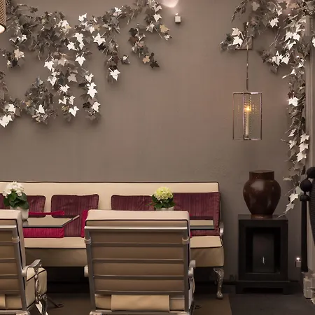 Les Jardins De La Szálloda Párizs