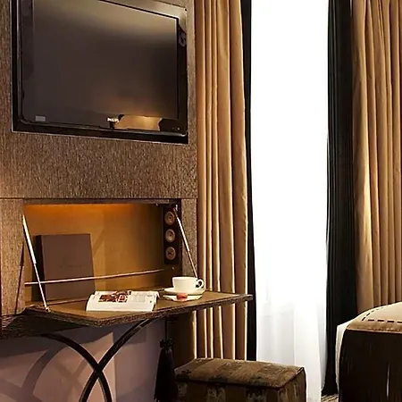 Hotel Les Jardins De La 4*