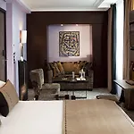 Les Jardins De La 4* פריז