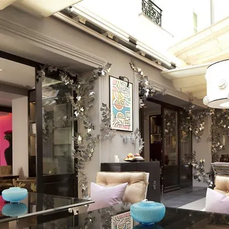 Otel Les Jardins De La Paris